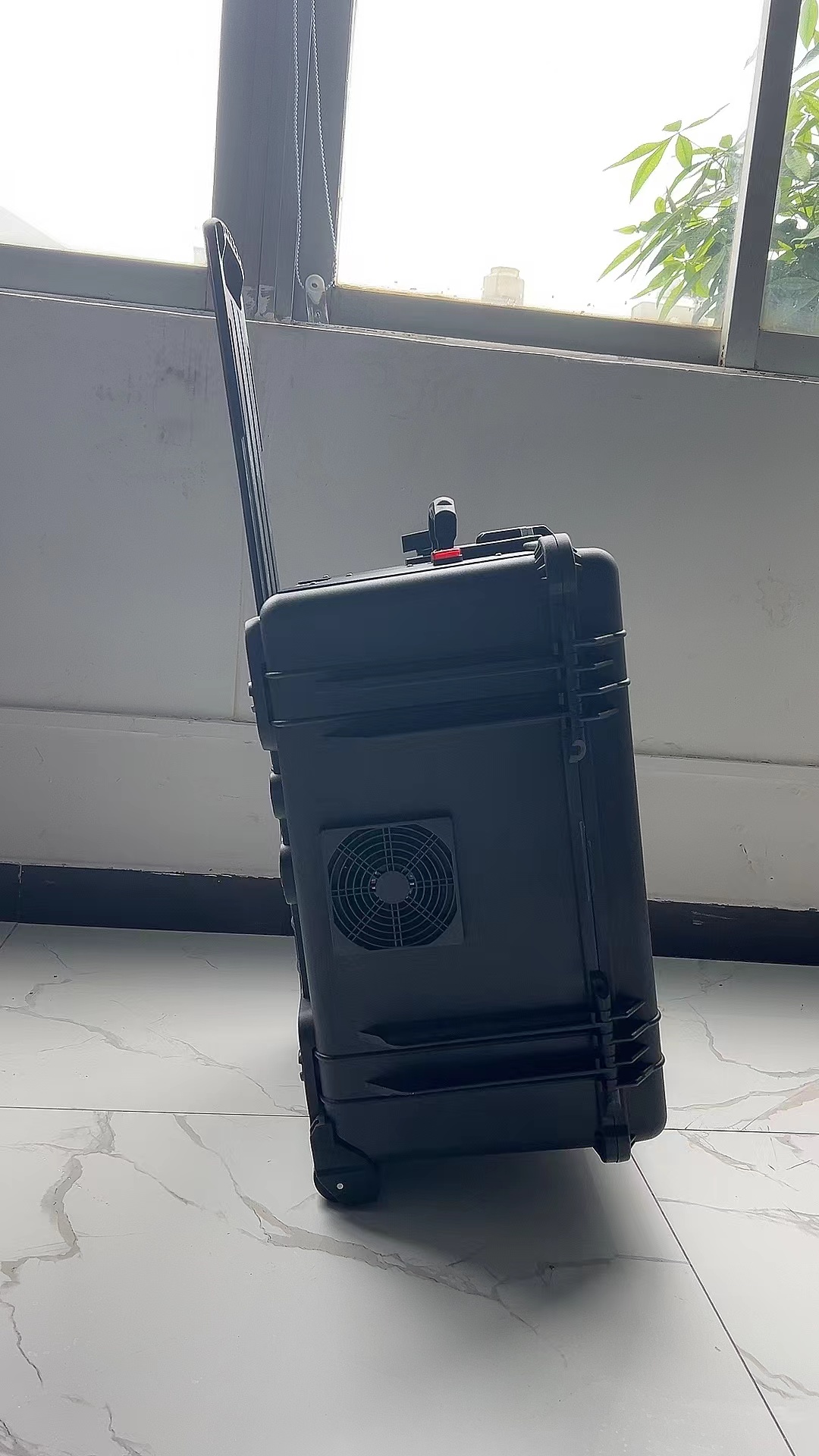 镇坪手拉箱型移动通信干扰器